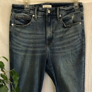 GOOD AMERICAN size 10/30 medium wash high rise DISTRESSED skinny jeans